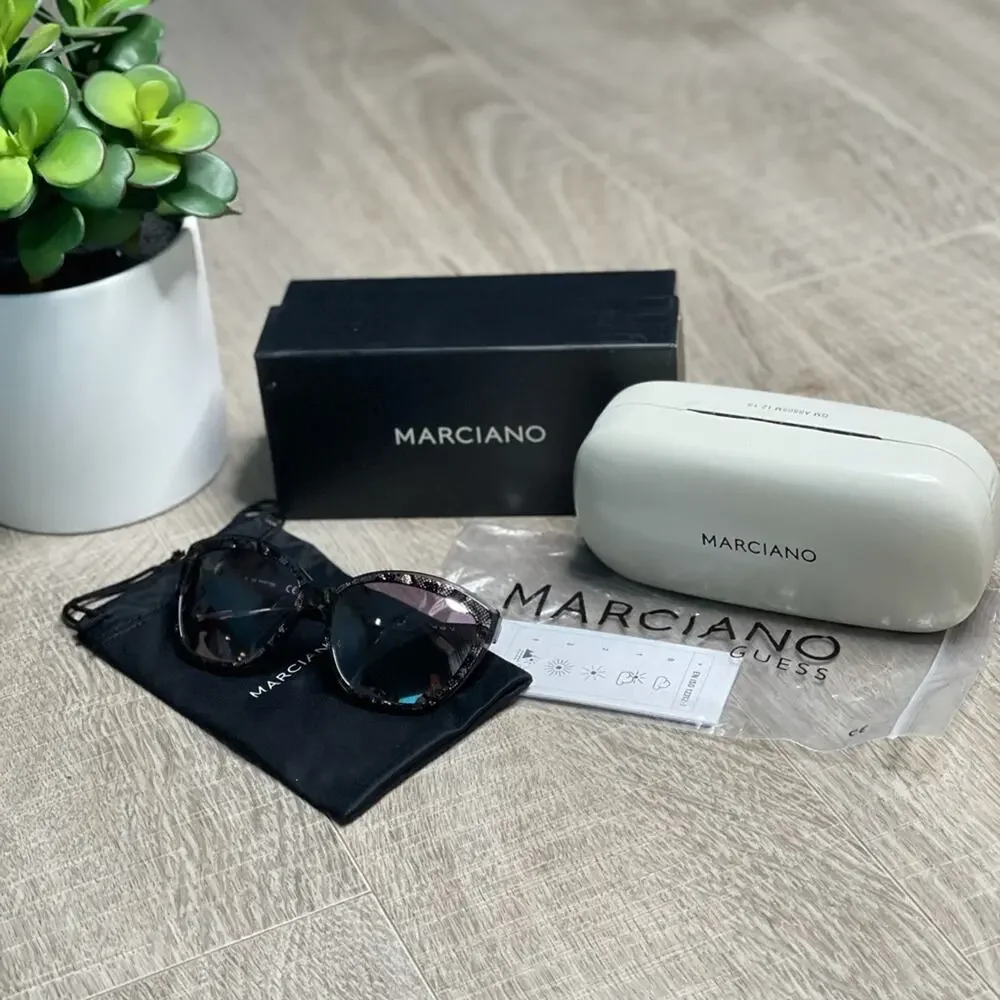 NWT MARCIANO Lace Cat Eye Sunglasses With Case